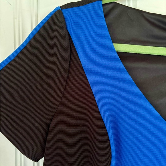 NWT Jones New York dress v-neck knee length short sleeve blue 💙 & black 🖤 - Picture 12 of 15